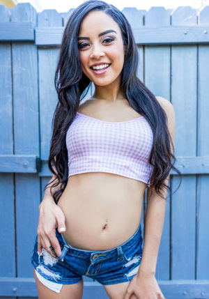 Maya Bijou